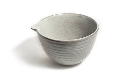 Lunde Reactive Grey Mixing Bowl - Your New Baking Buddy!